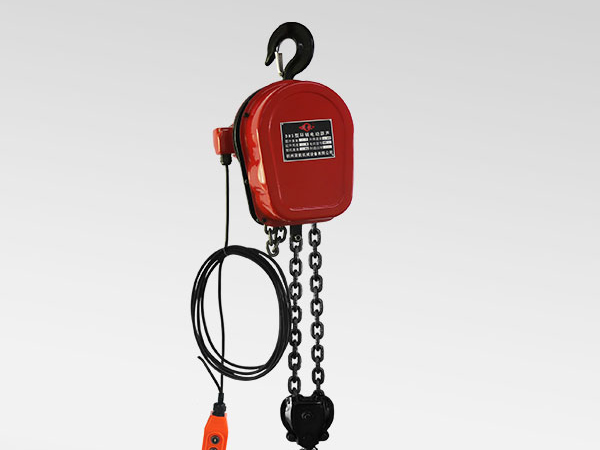 成華電動(dòng)提升機(jī)